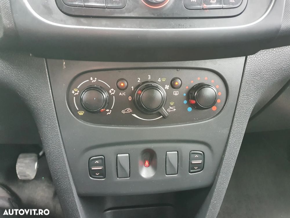 Dacia Logan 1.5 dCi Preference - 8