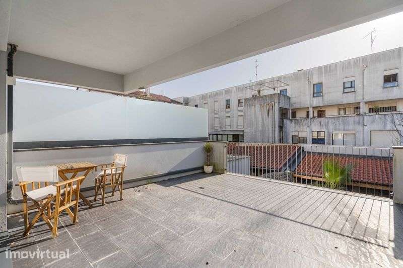 Apartamento T0 Renovado no Centro de Braga - Grande imagem: 5/8
