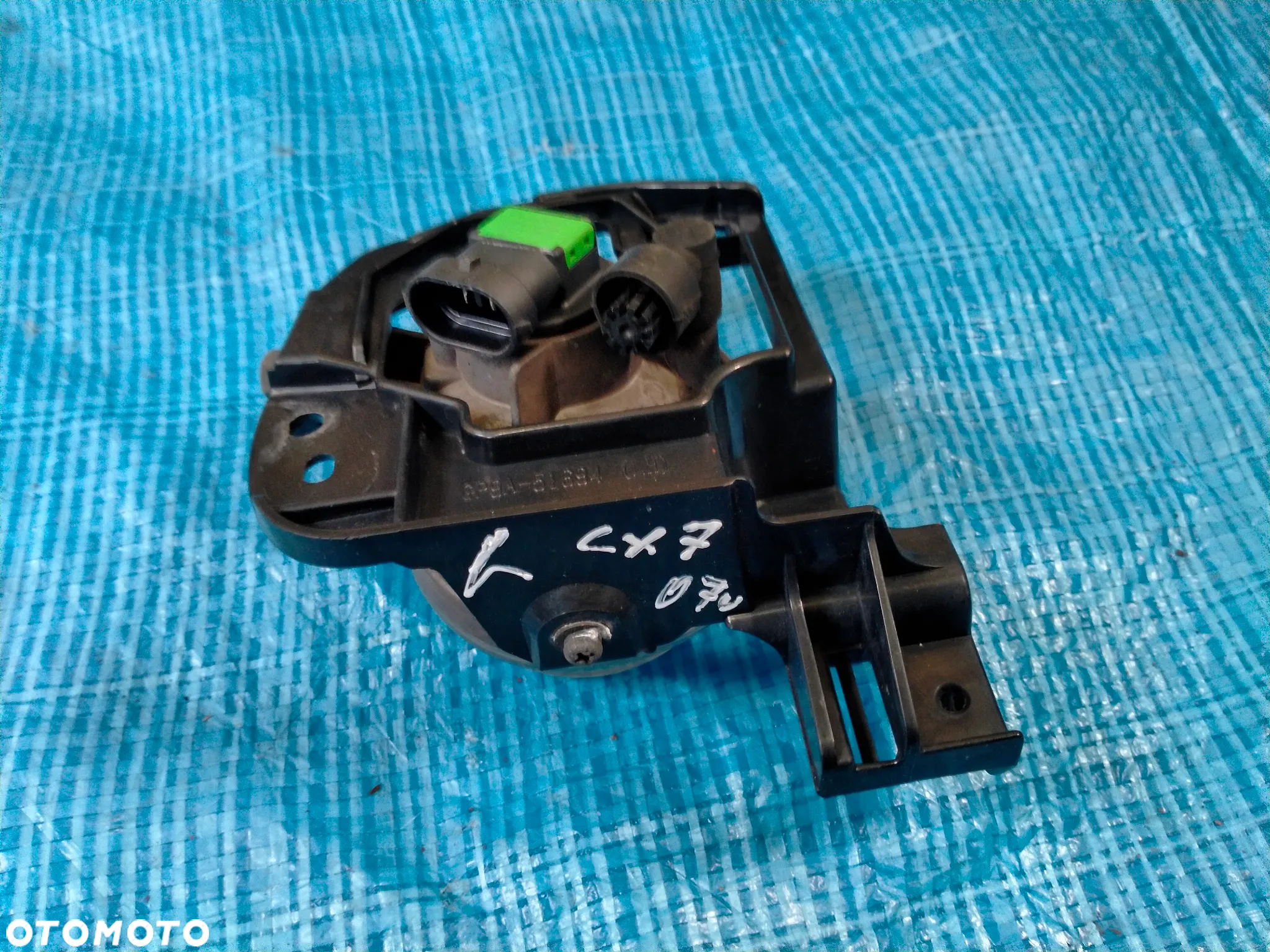 Mazda CX-7 Halogen Lewy Lampa Przeciwmgielna 2008 - 2