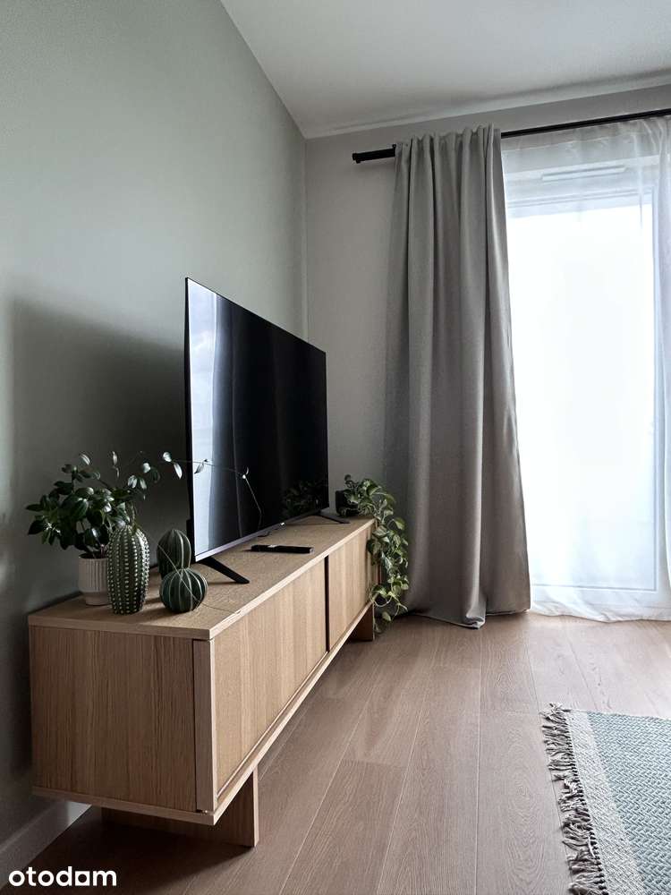 9 Maja 84 Pomorzany, balkon, miejsce postojowe, koło szpitala