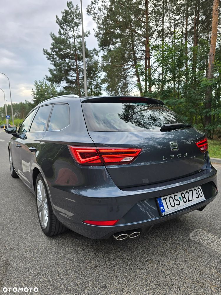 Seat Leon 1.5 eTSI Xcellence DSG - 17