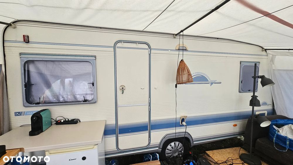 Adria Unica B 462 PU - 25