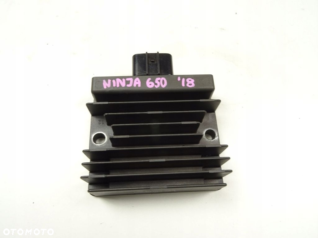 KAWASAKI NINJA 650 REGULATOR NAPIĘCIA 17-19 - 2