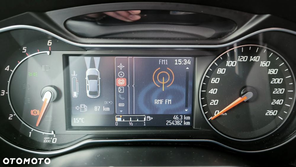 Ford Galaxy 2.0 TDCi Titanium - 27