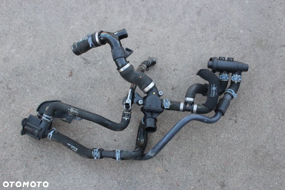 Pompa Wody Węże Magistrala Wodna VW Crafter II MAN TGE 2N0121599L - 1