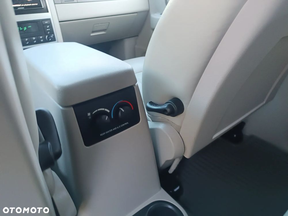 Dodge Durango - 14
