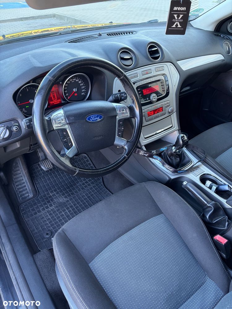 Ford Mondeo 2.0 TDCi Black Magic - 18