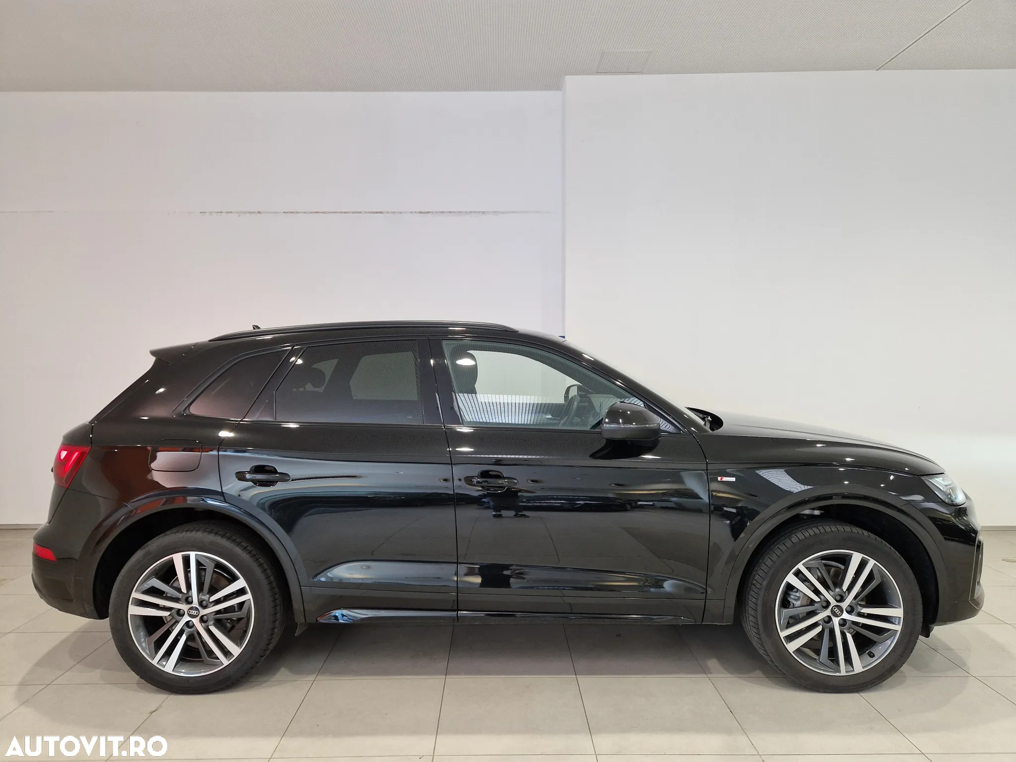 Audi Q5 40 TDI quattro S tronic MHEV S Line - 6