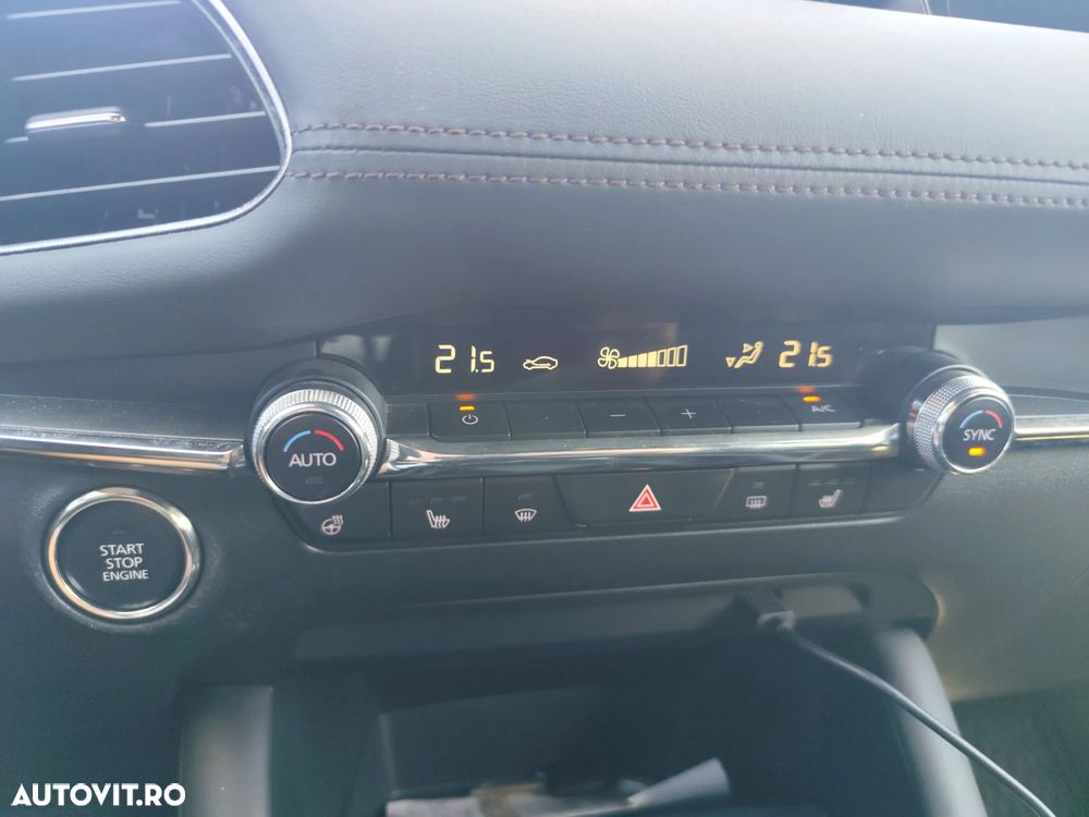 Mazda 3 G122 AT Plus - 17