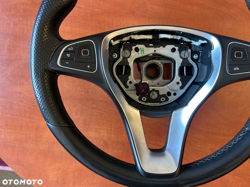 KIEROWNICA SKÓRA ŁOPATKI A0004607103 Mercedes-Benz E W213 - 3