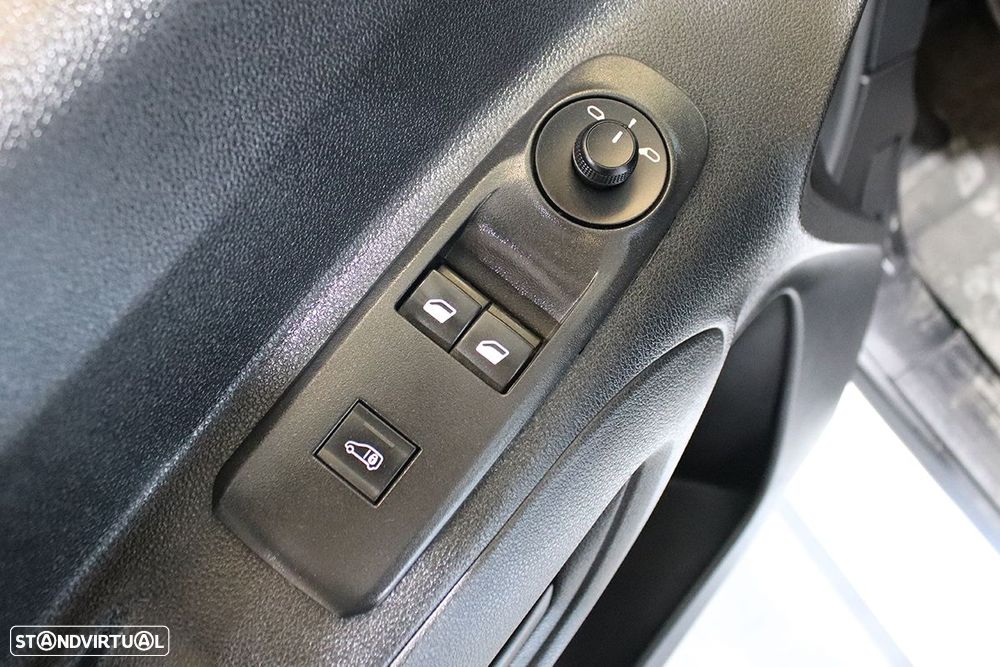 Peugeot partner 1.5 bluehdi premium longa - 17