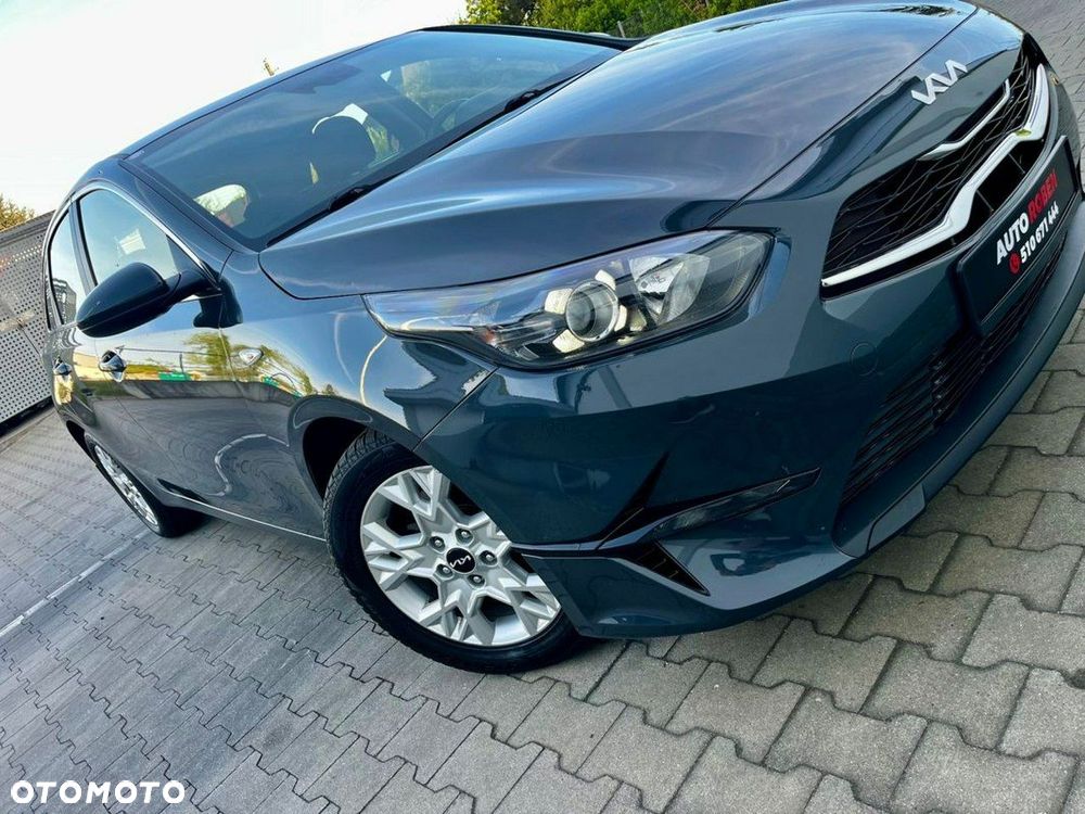 Kia Ceed 1.5 T-GDI M DCT - 23