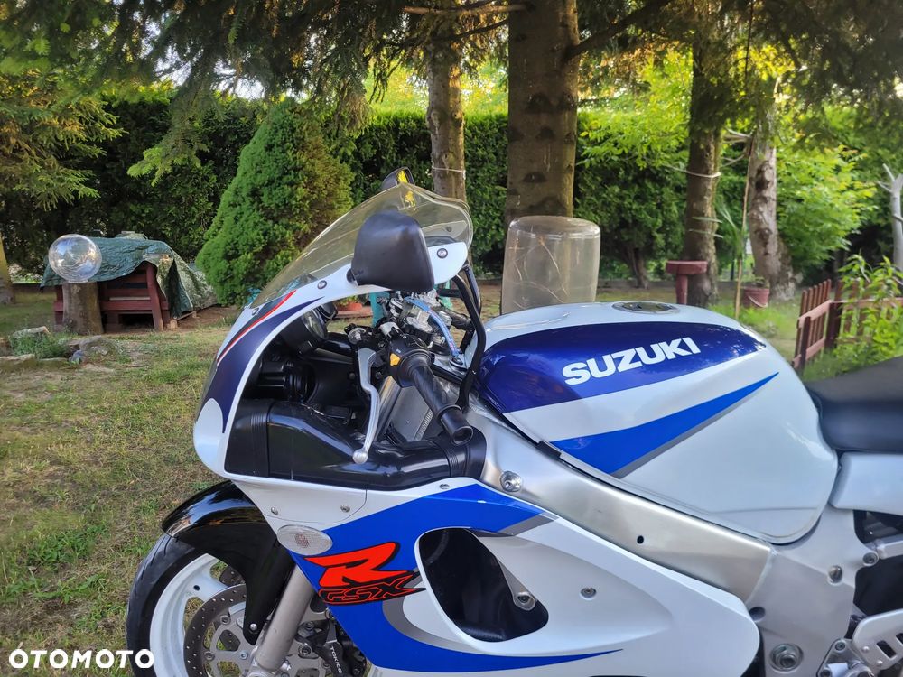 Suzuki GSX-R - 18