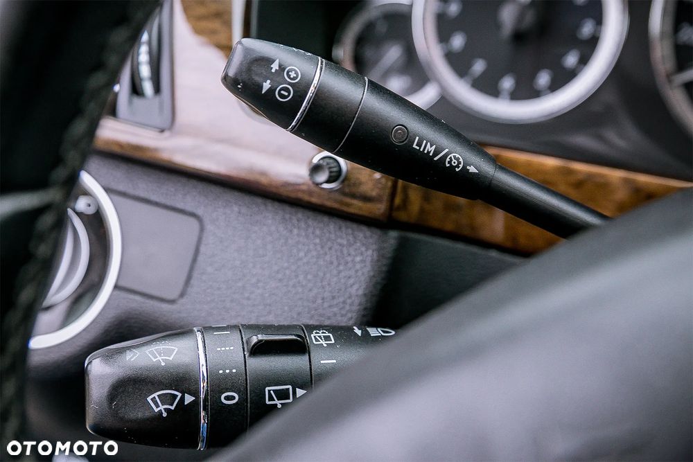 Mercedes-Benz Klasa E 250 CDI BlueEff - 15