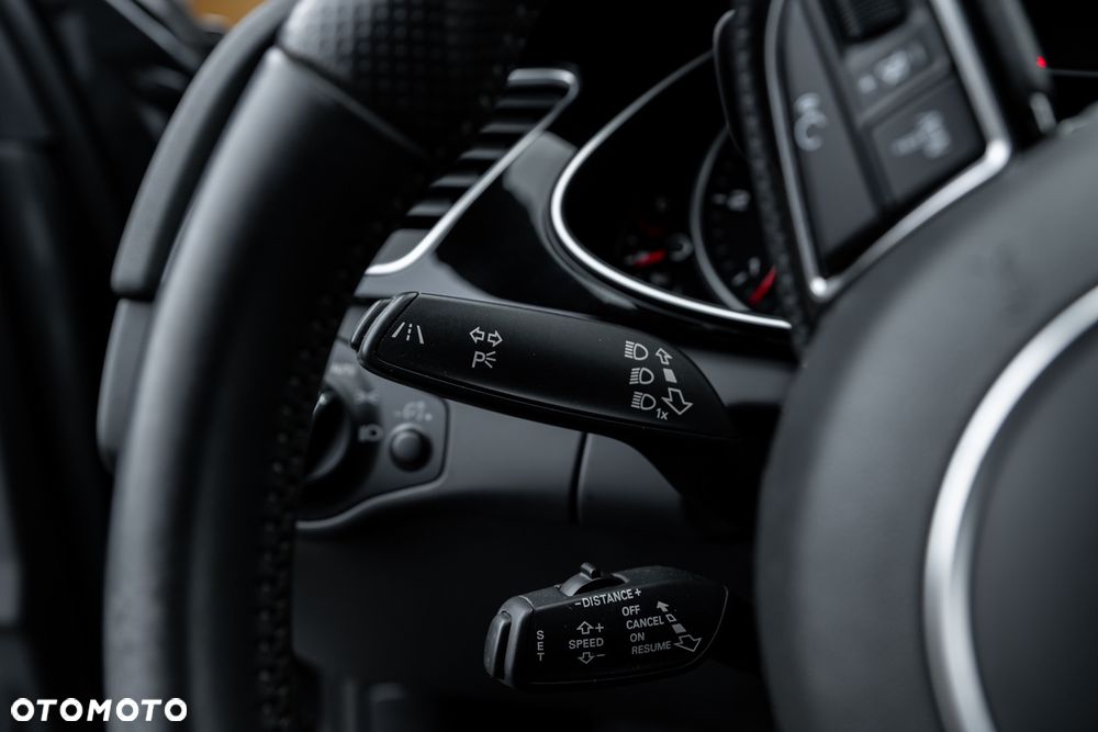 Audi A4 Avant 3.0 TDI DPF quattro S tronic S line Sportpaket - 35