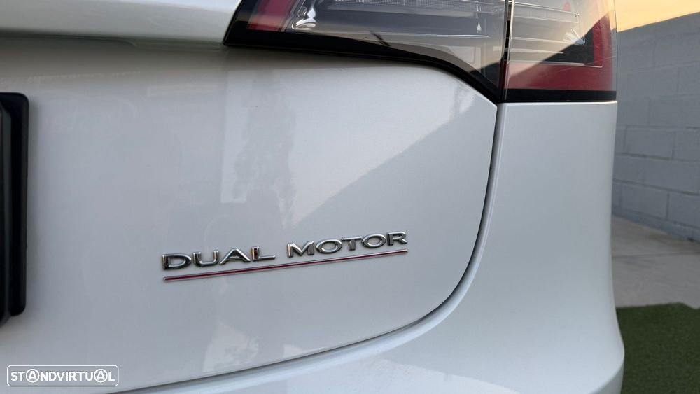 Tesla Model 3 Performance Dual Motor AWD - 12