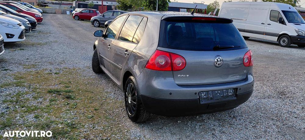 Volkswagen Golf 1.6 United - 6