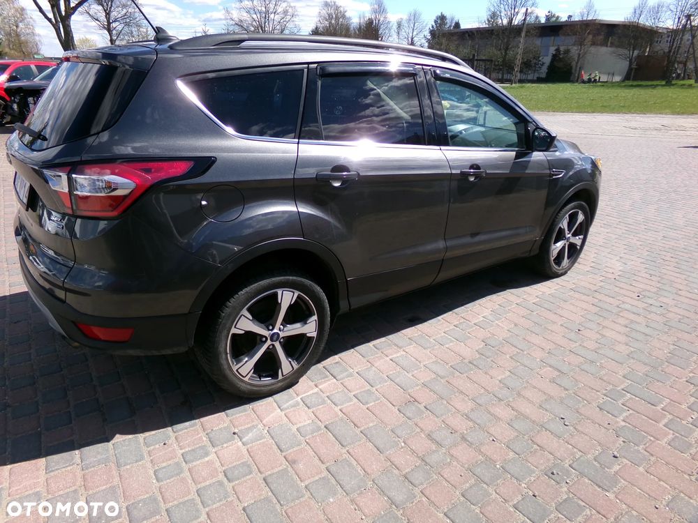 Ford Escape - 9