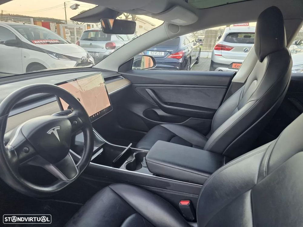 Tesla Model 3 Long-Range Dual Motor AWD - 8