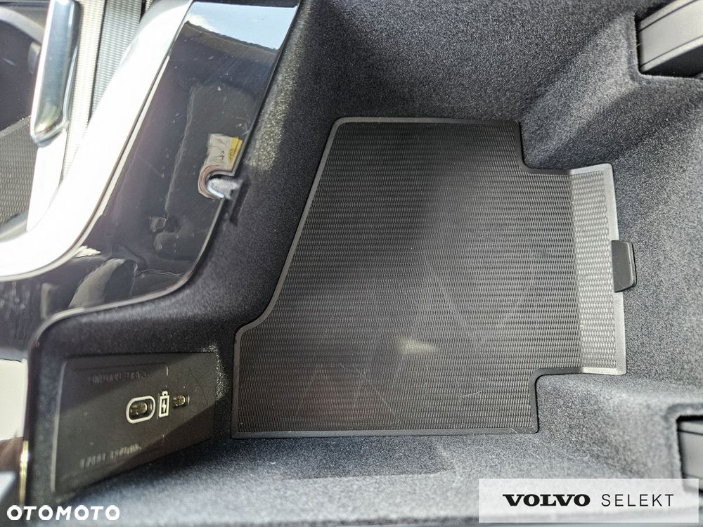 Volvo XC 60 - 28