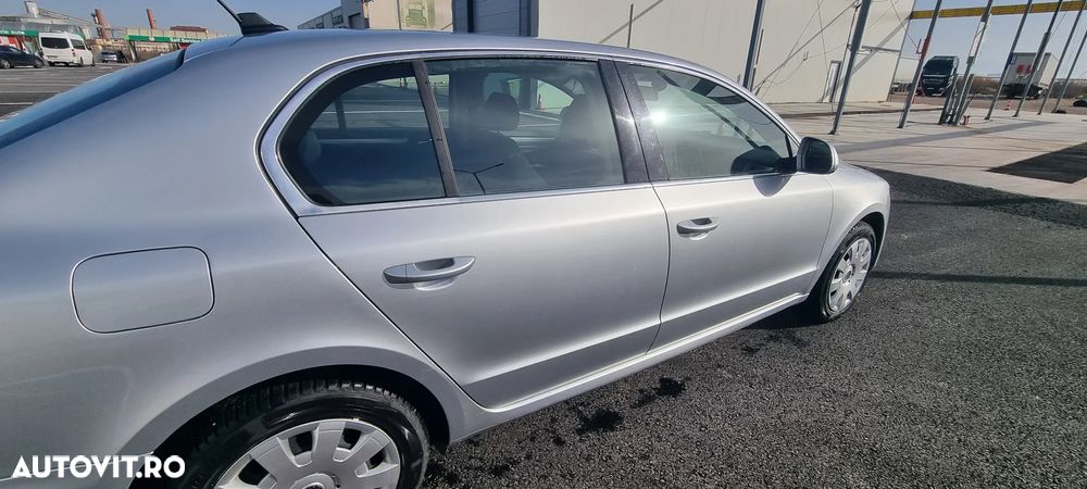 Skoda Superb 1.8 TSI Comfort - 13