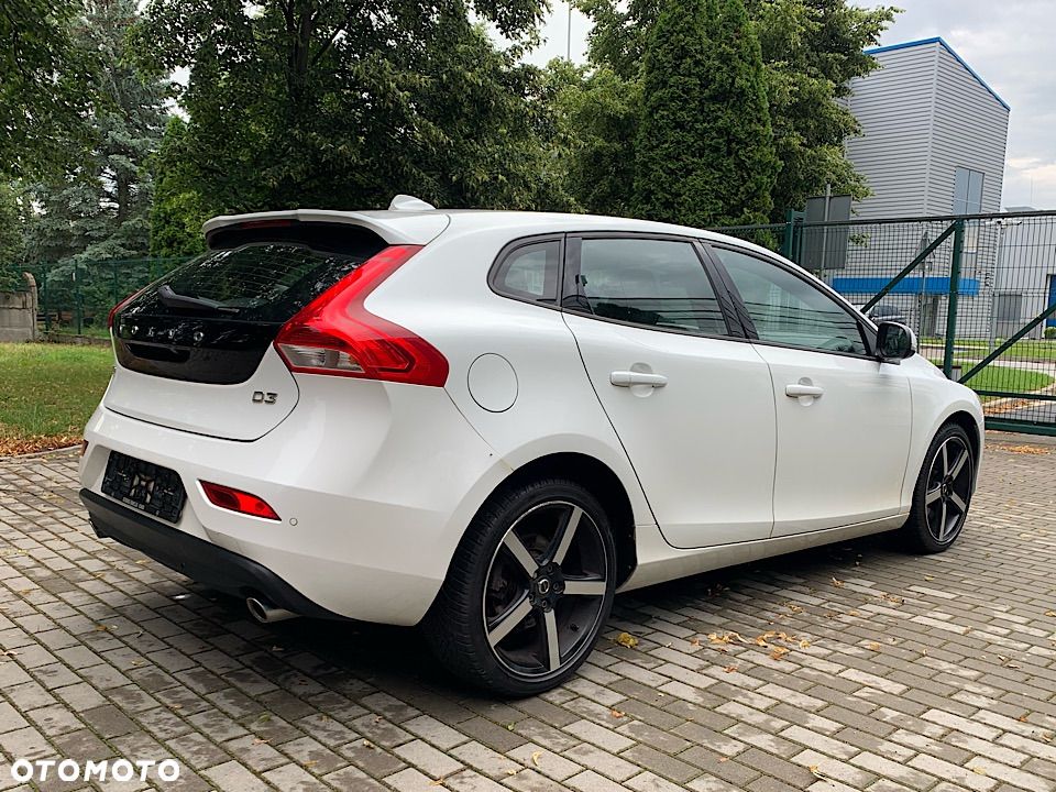Volvo V40 - 17