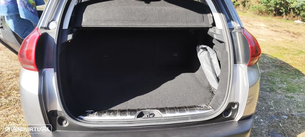 Peugeot 2008 1.6 BlueHDi Allure - 7