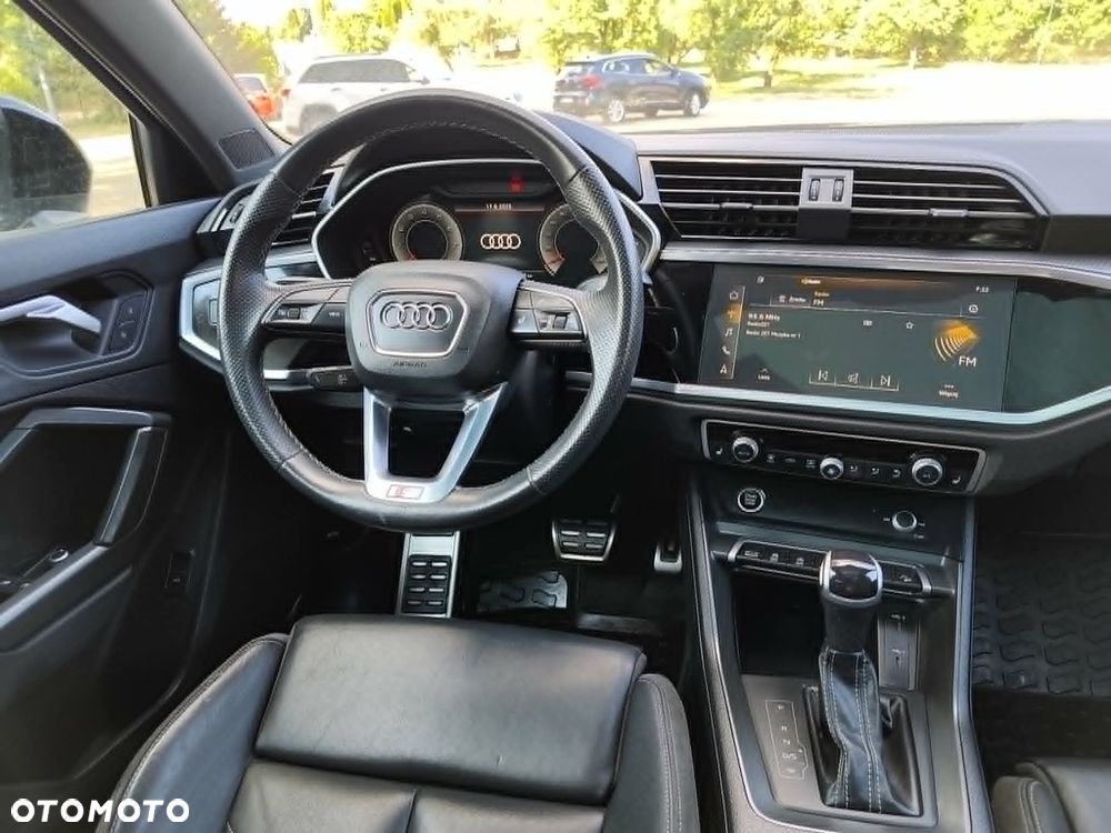Audi Q3 45 TFSI Quattro S Line S tronic - 2