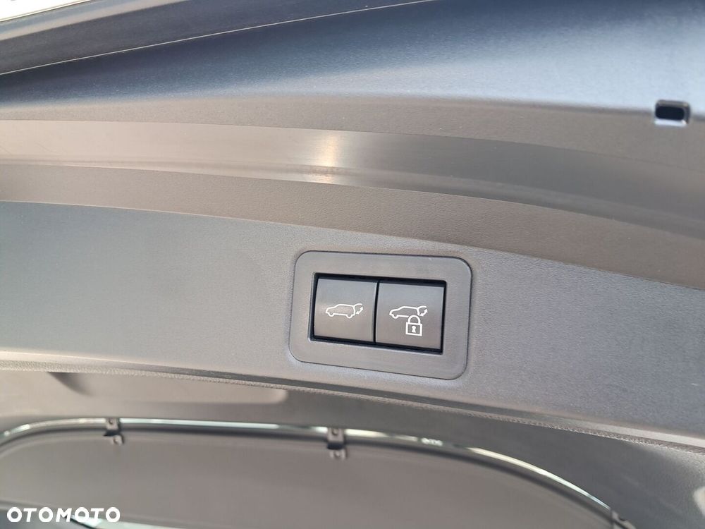 Toyota Corolla 1.8 Hybrid Style - 21