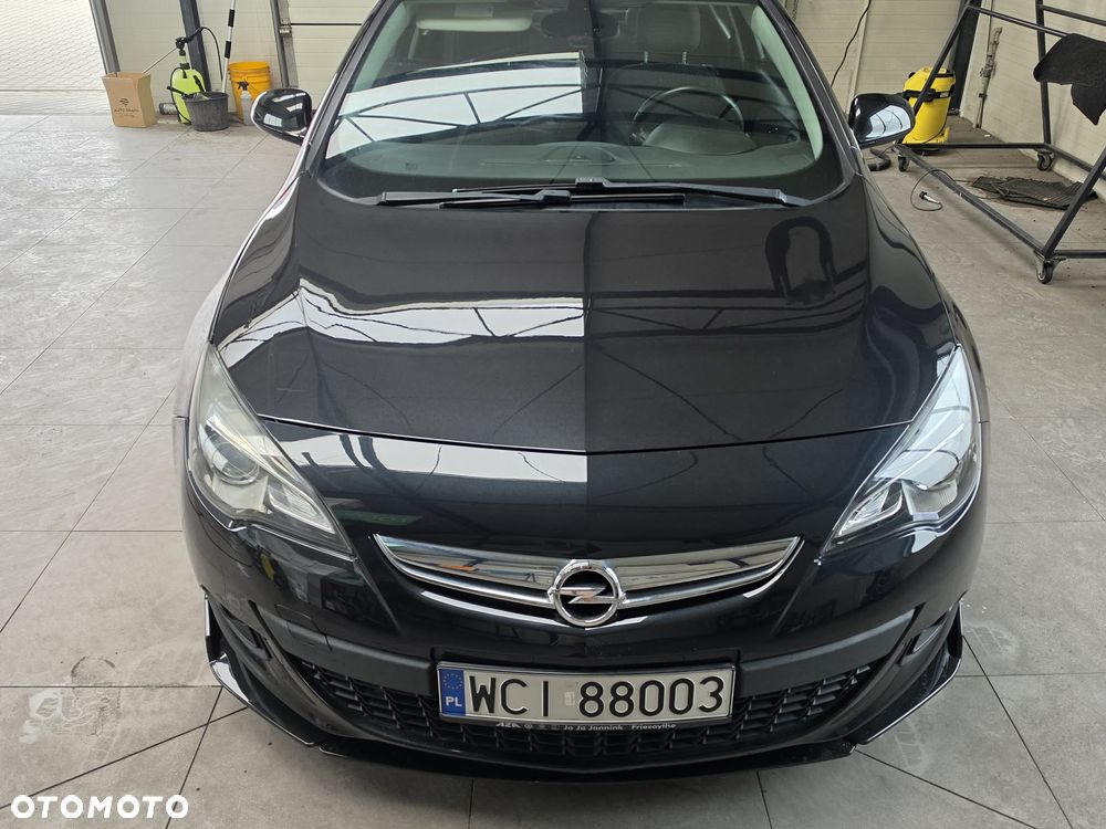 Opel Astra 1.4 Turbo - 1