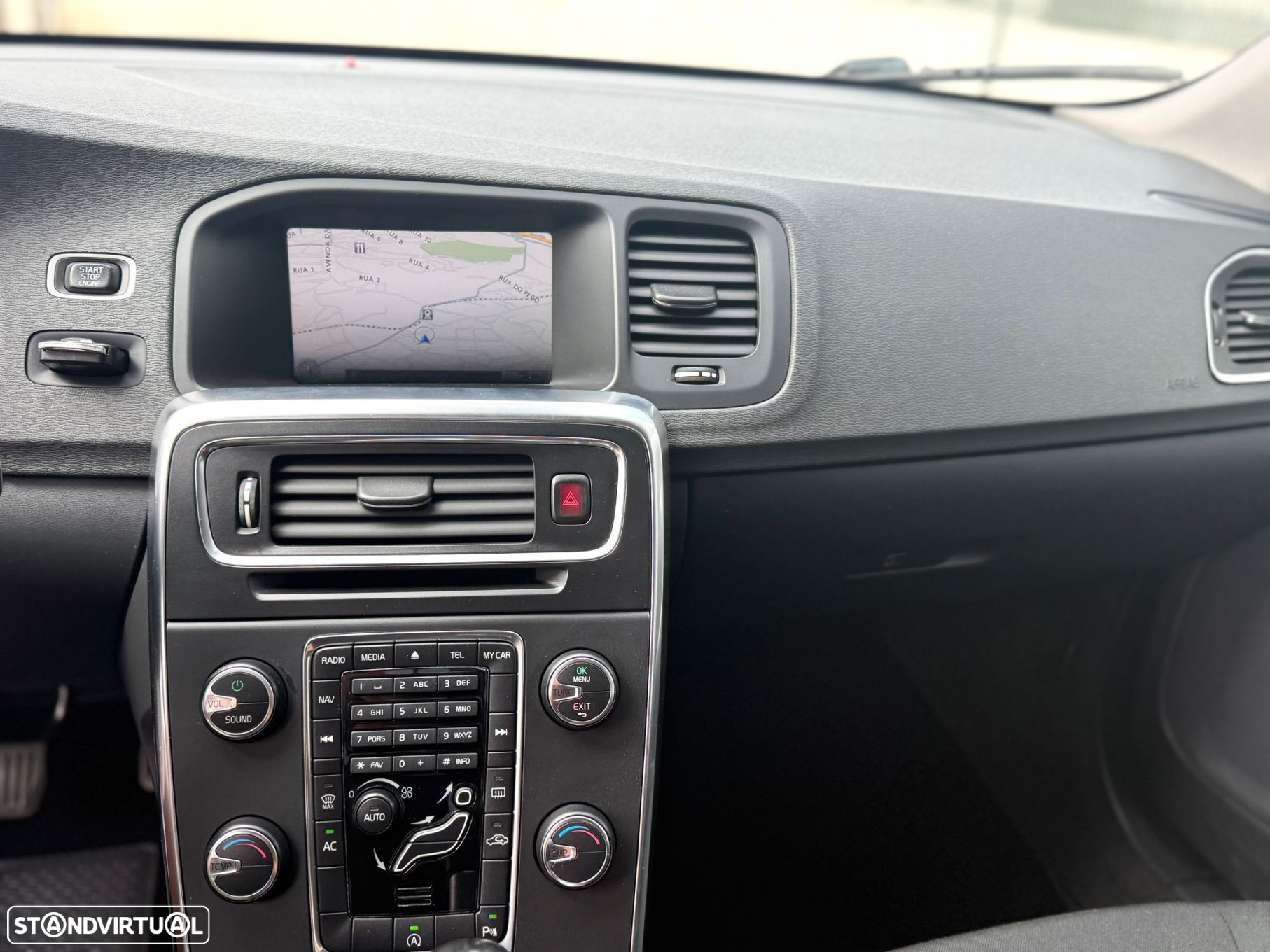 Volvo V60 1.6 D2 Drive Kinetic Start/Stop - 9