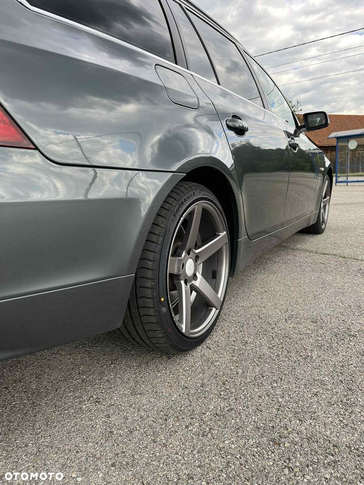 BMW Seria 5 - 11