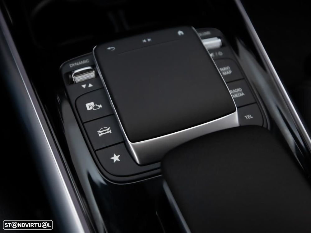 Mercedes-Benz EQA 300 4Matic Progressive - 27