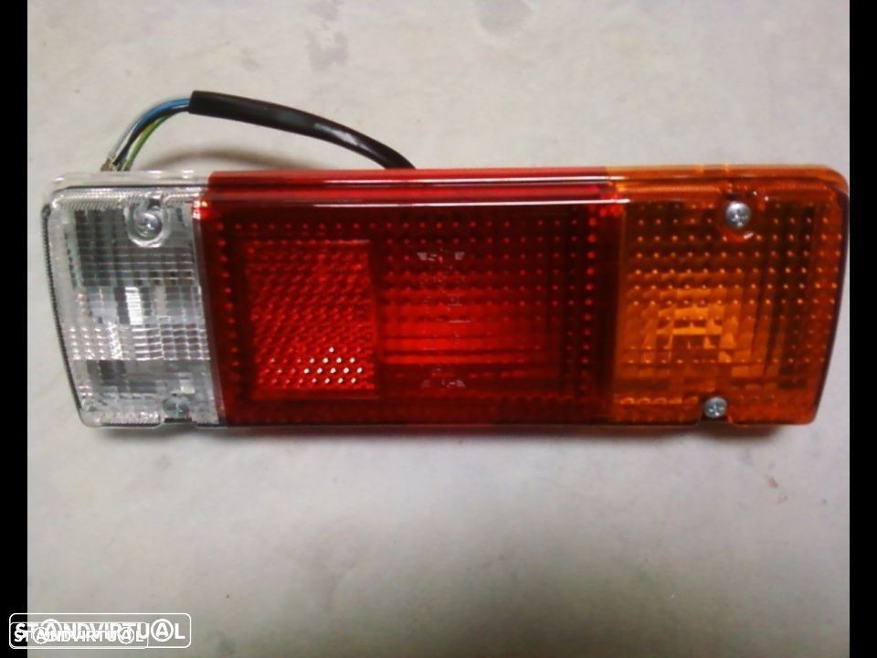 farolins de stop toyota caixa aberta - 1