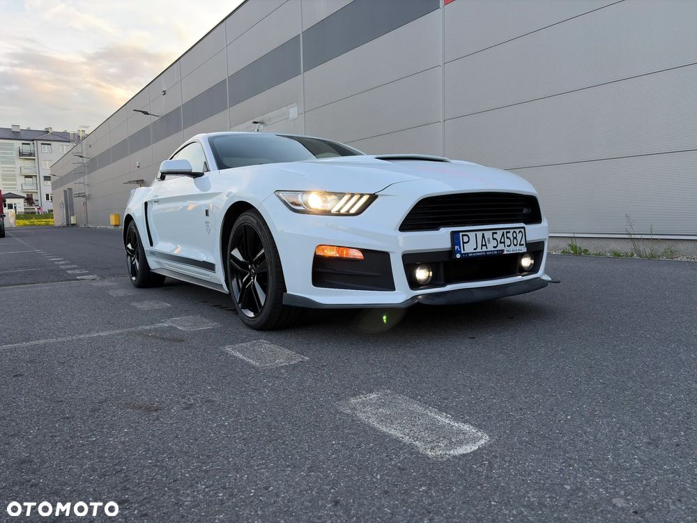 Ford Mustang 3.7 V6 - 1