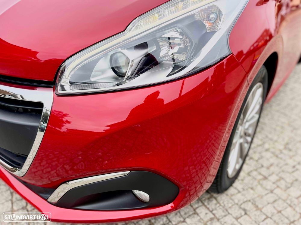 Peugeot 208 PureTech 82 Start & Stop Style - 11