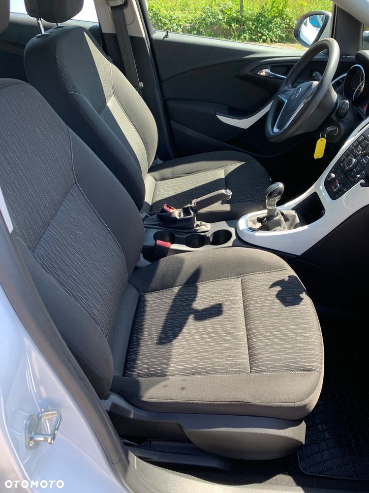 Opel Astra 1.6 Cosmo - 13