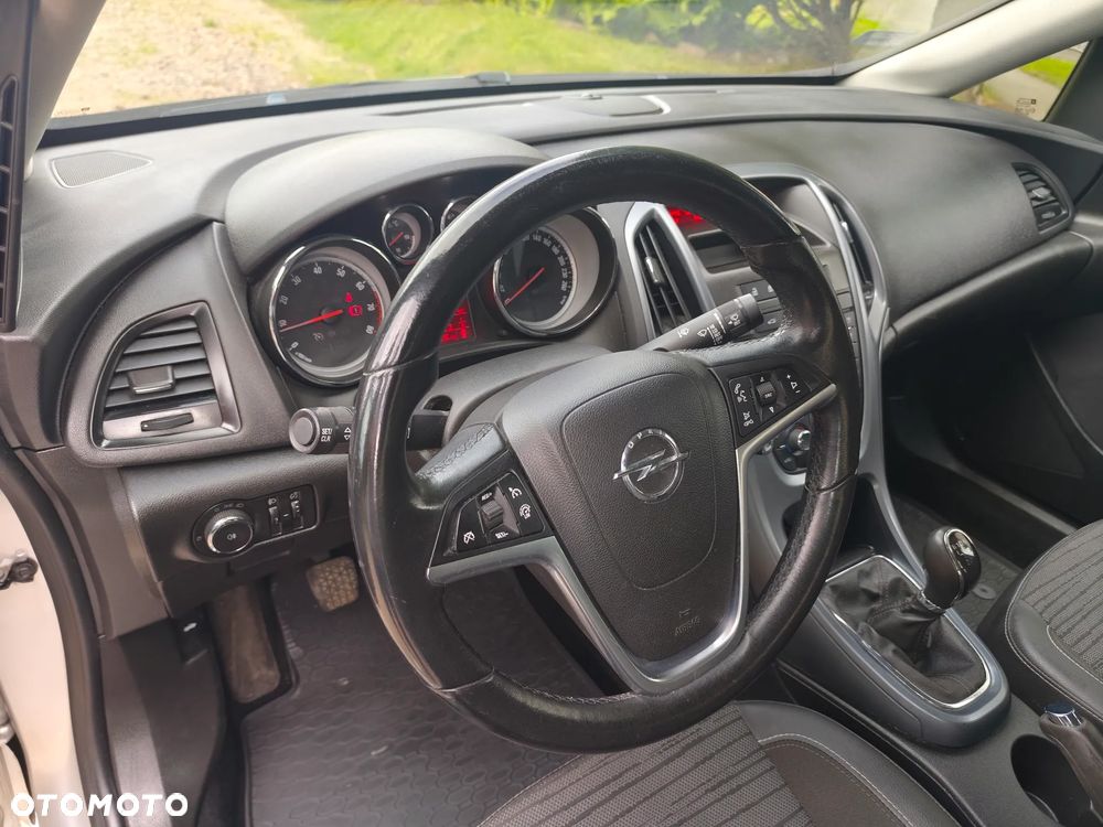 Opel Astra 1.6 Active EU6 - 10