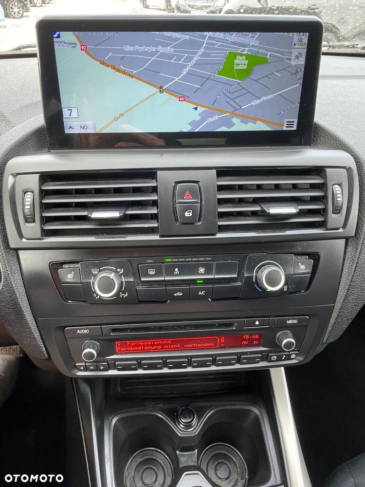 BMW Seria 1 118i Sport Line - 33