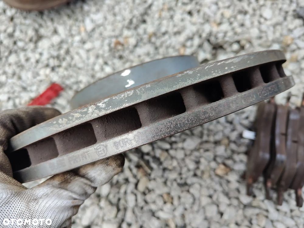 MERCEDES w212 W204 W207 TarczeHamulcowe Perforowane 322mm Przód Komplet z Klockami - 15