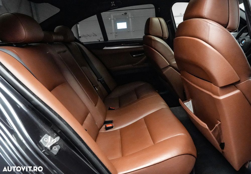 BMW Seria 5 535i Sport-Aut. Luxury Line - 18
