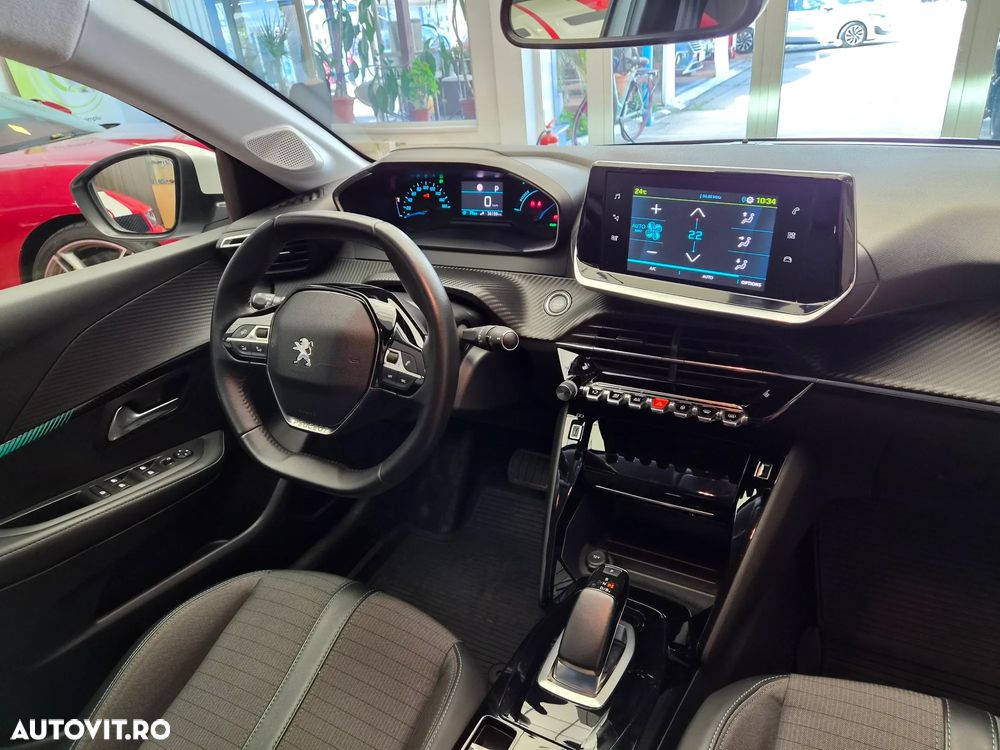 Peugeot 208 e-208 Allure - 16