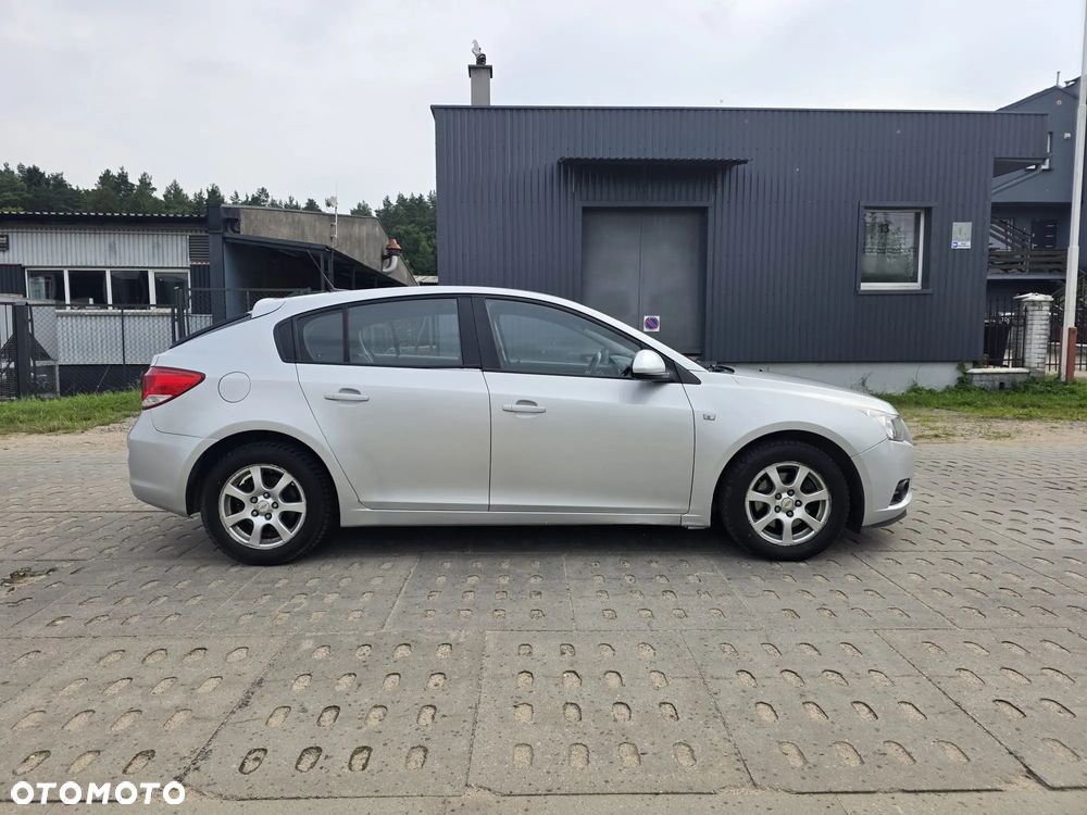 Chevrolet Cruze 2.0 D LT - 3