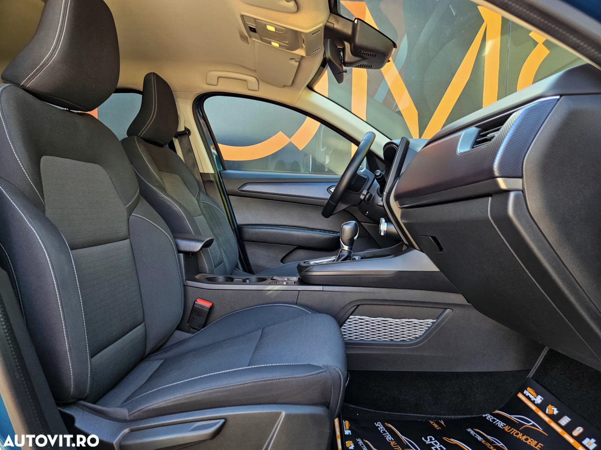 Renault Arkana E-TECH 145 Techno - 12