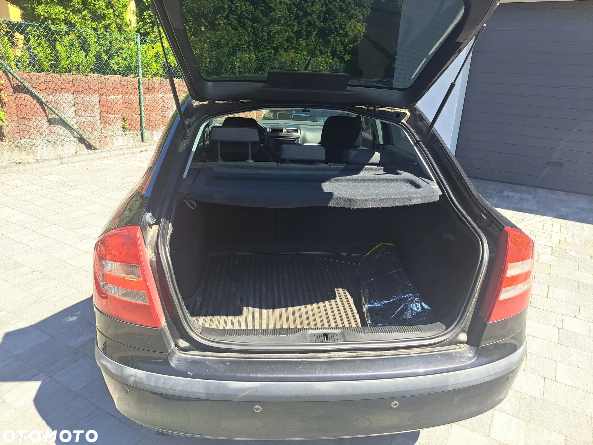 Skoda Octavia 1.6 Elegance - 8