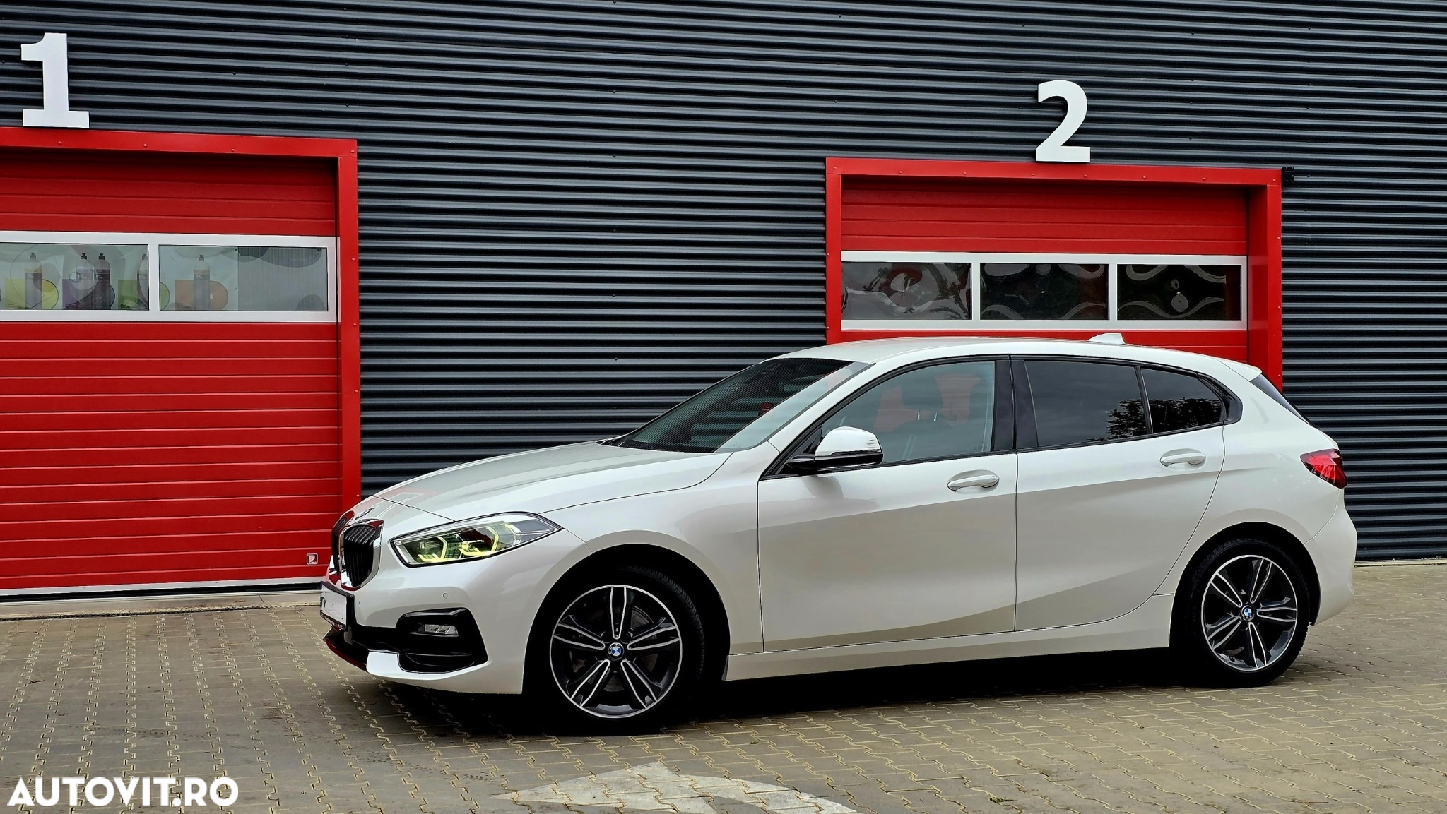 BMW Seria 1 - 2