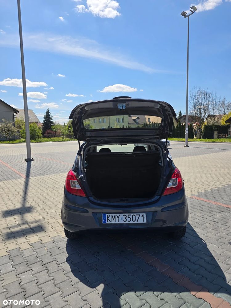 Opel Corsa - 21