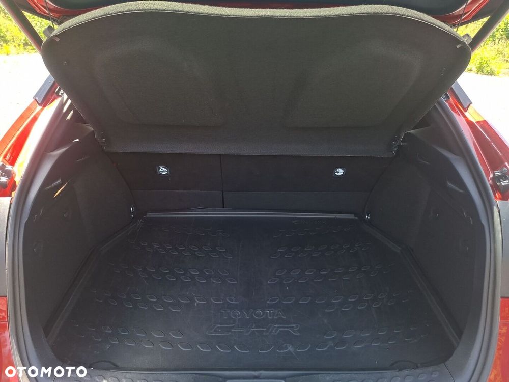 Toyota C-HR 2.0 Hybrid GR Sport - 11