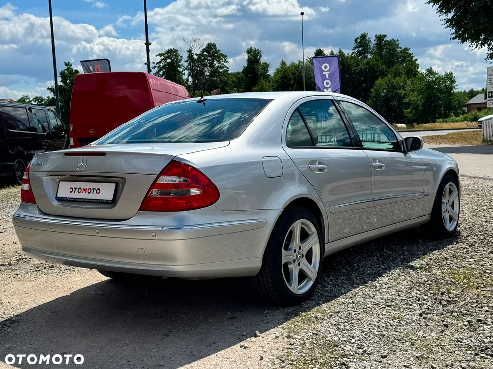 Mercedes-Benz Klasa E - 13