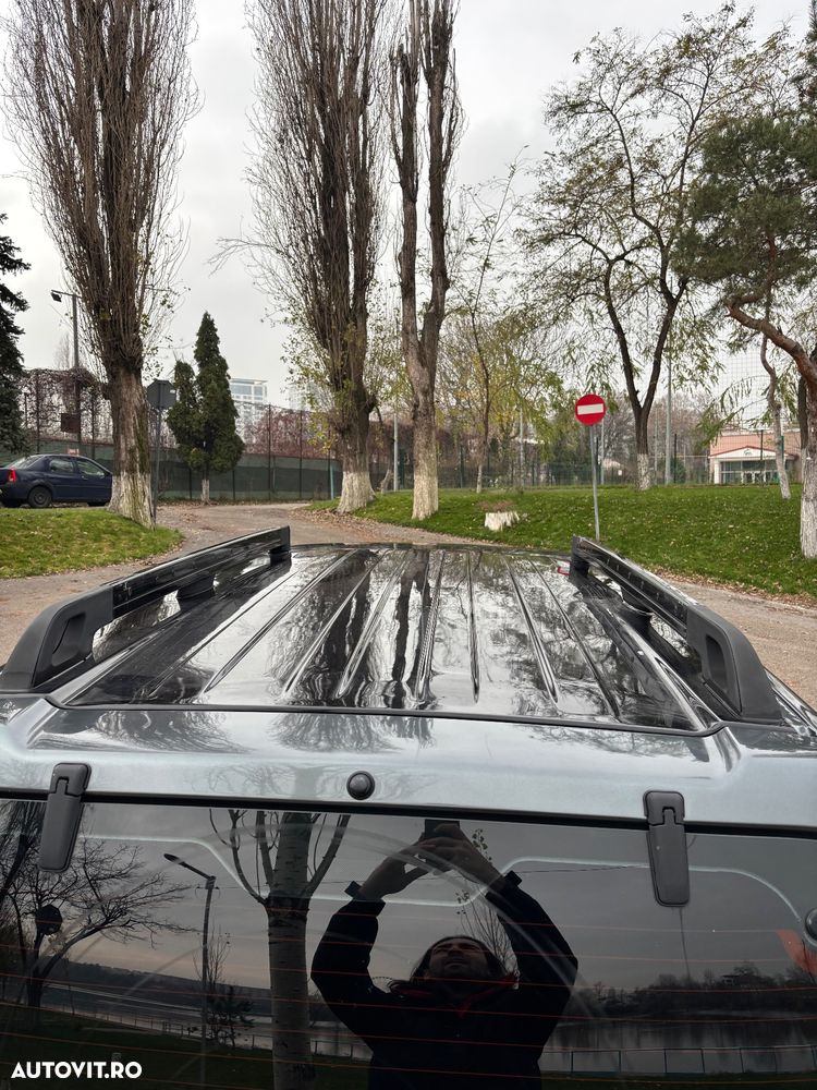 Nissan Pathfinder 2.5 dCi Comfort - 29